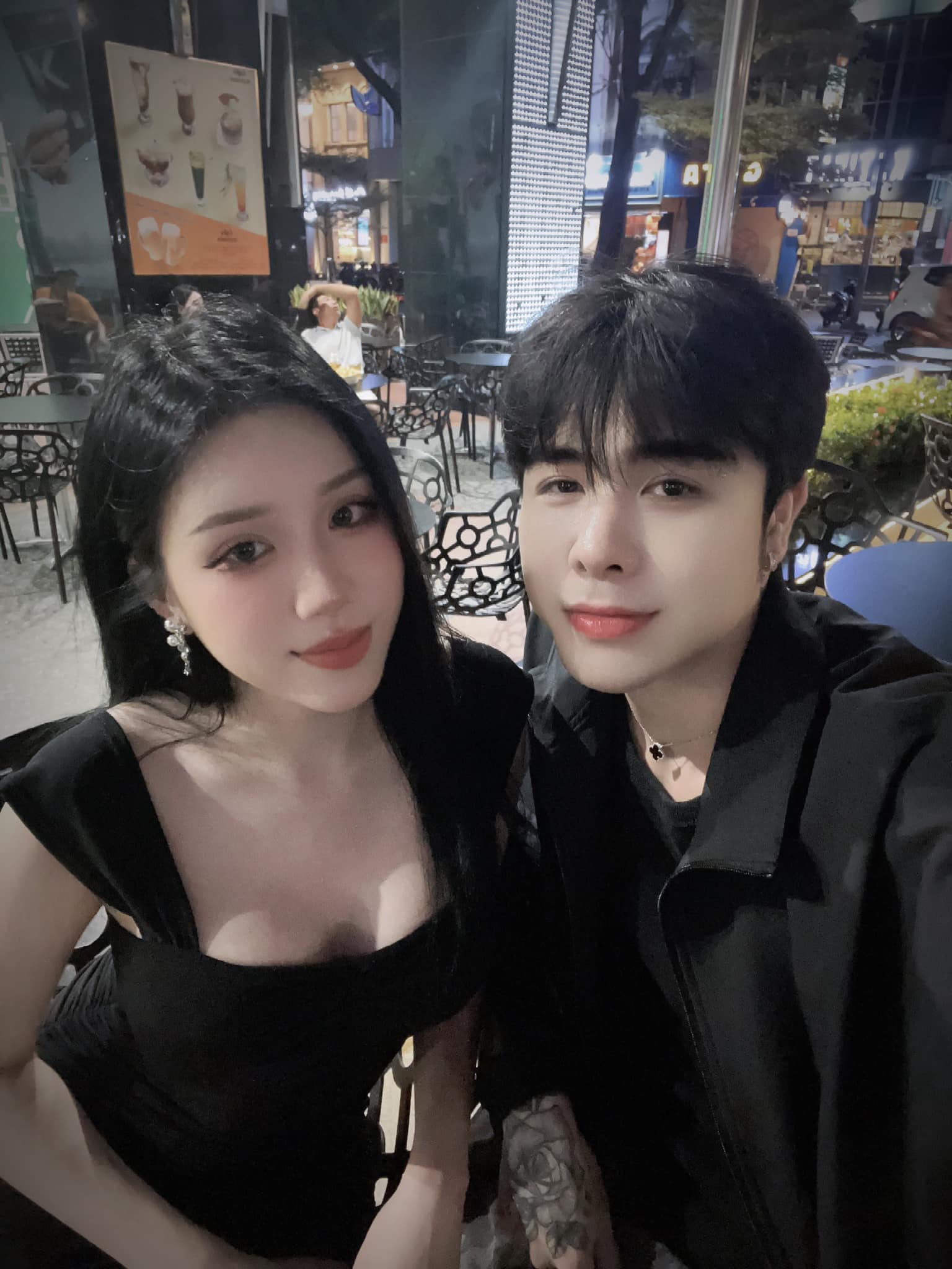 Yogurt comes from a huge family but only really famous in the Esports and League of Legends community in particular since the pair with Zeros