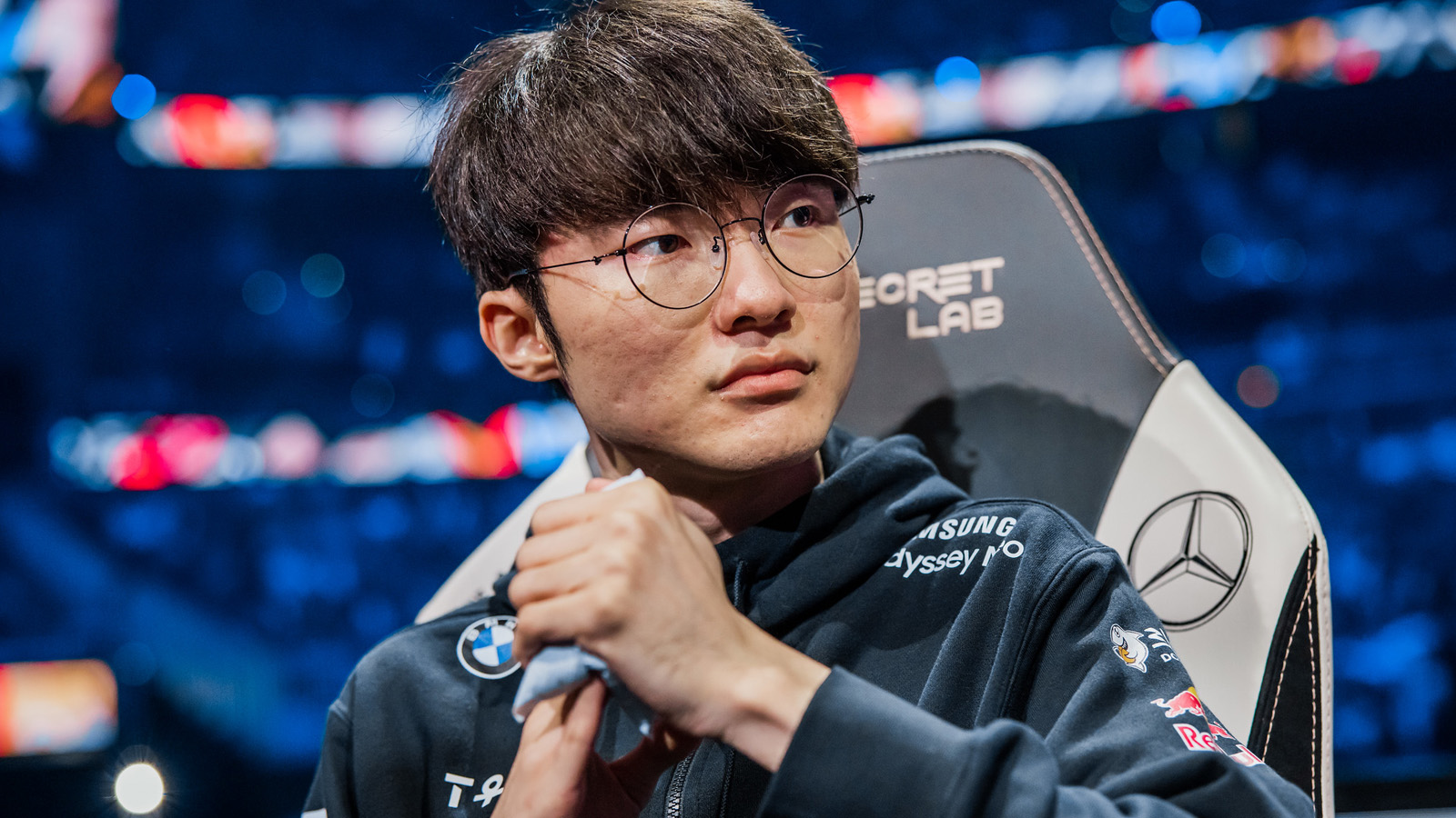Only after the incident related to Faker happened more than 1 day, the T1 side had the first move