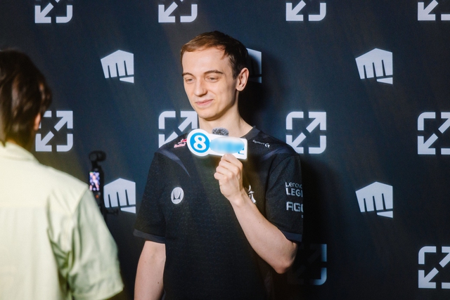 Caps can be considered "hard counter" Faker's confrontation in the international arena