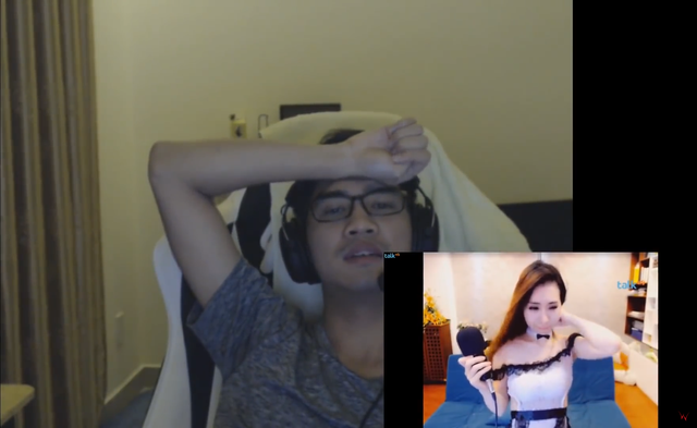 Pewpew Restream clip of hot girl, the owner shows the fans "blush"- Photo 3.