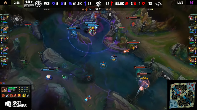 Vke is still confident to let Aress use Tristana in the second game and win even though this is the player's forte.