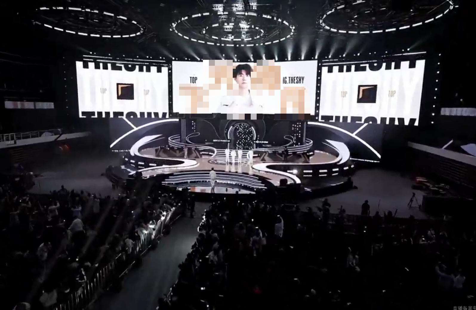 "Super War" IG debuted but the LPL audience "Extremely powerful"- Photo 1.