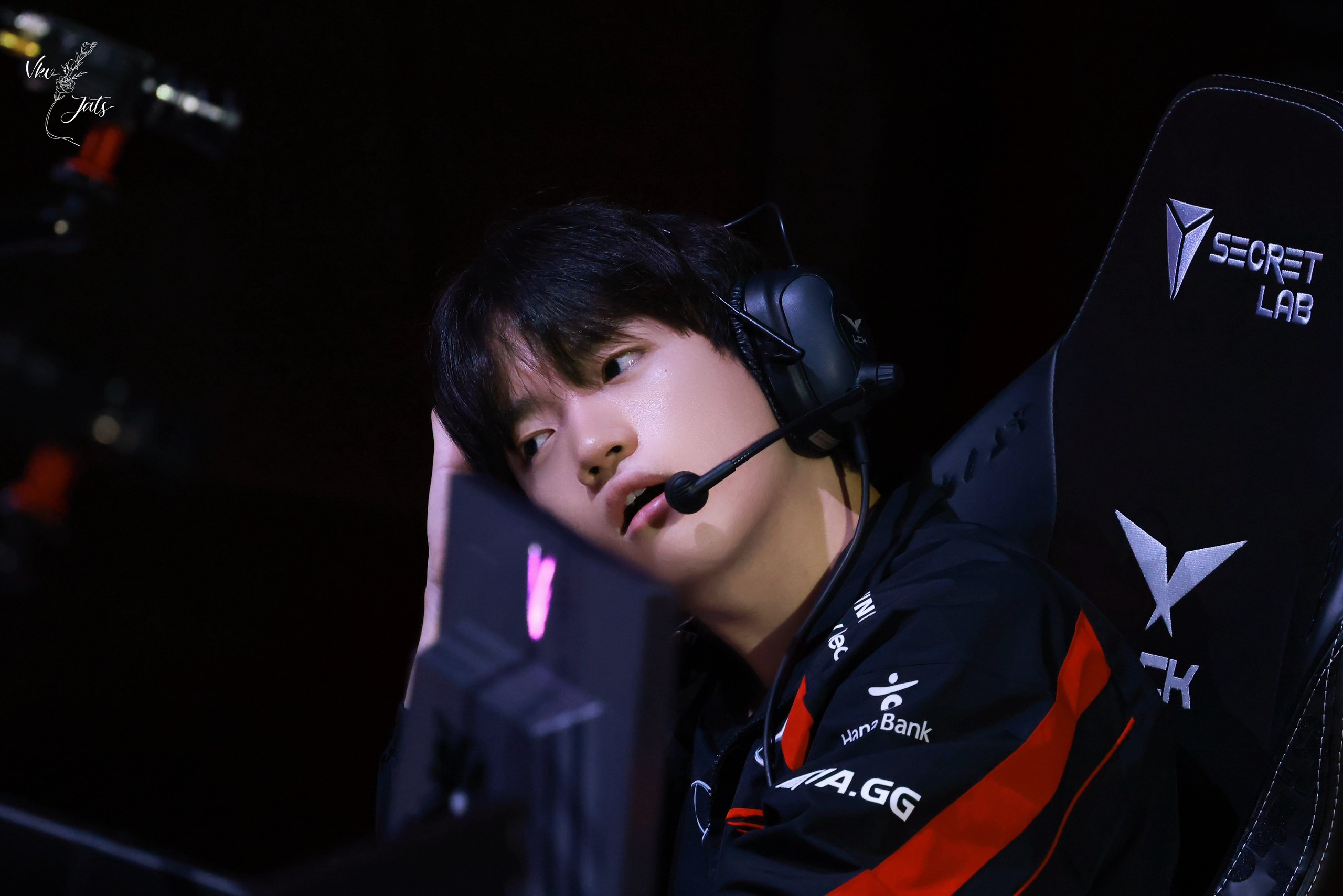 The schedule of T1 after returning from EWC 2024 is too harsh when it is less than 2 days, they have to fight 2 matches and 1 of 2 opponents, the direct competition team like HLE