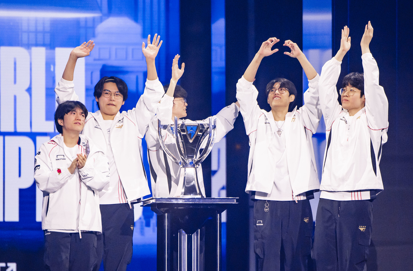 LPL audience evaluated the World Champion 2024 T1 