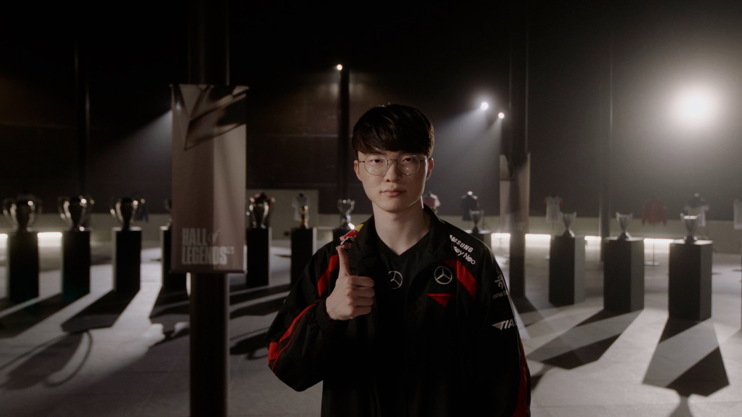 Faker in the official clip for Hall of Legends recently