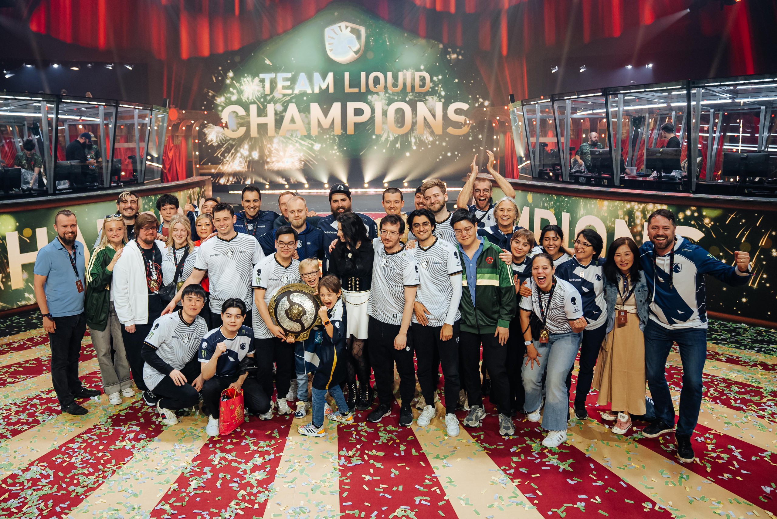 Team Liquid Champion Ti 2024 helps Micke player become the second Vietnamese player to win 1 period