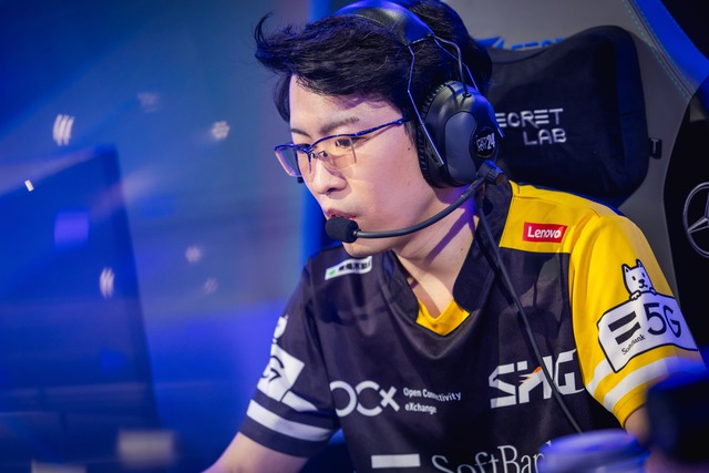 Tournament "sunken" of League of Legends can be strange, the audience does not understand- Photo 1.