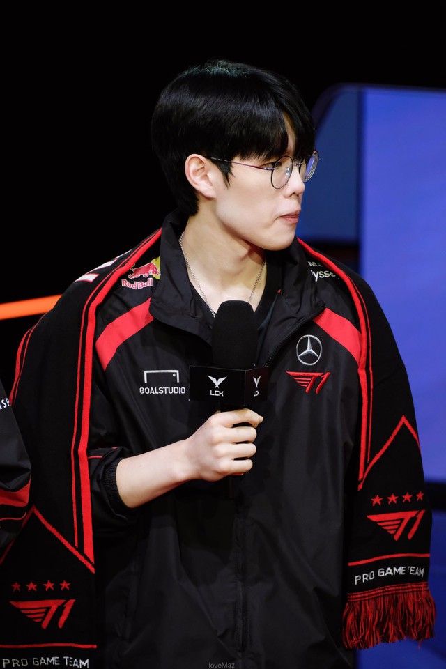 Smash question "bounce" The senior in the match made the T1 community controversial- Photo 1.