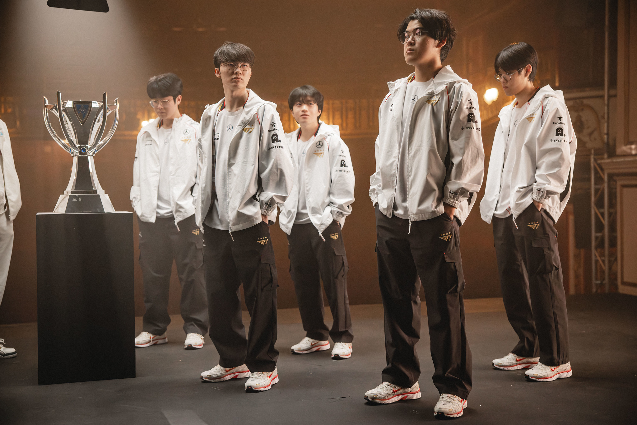 There is information T1 has finished the squad
