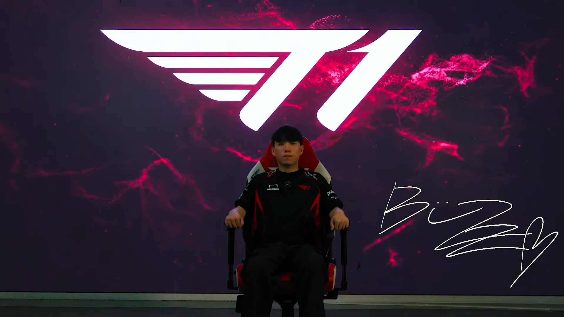 The superstar of T1 Valorant has curves 